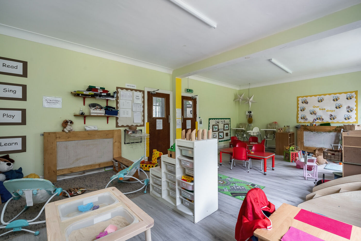 Role-play resources in the Movers room